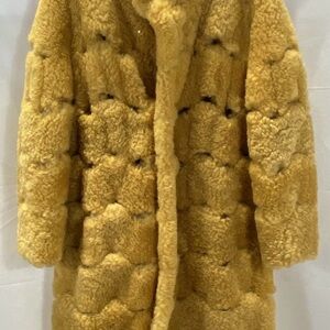 Bottega Luxurious Gold Faux Fur Coat